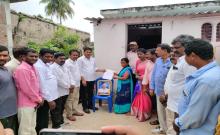 MLA Sanampudi Saidireddy handed over insurance checks to the family members of the TRS worker who died in an accident.