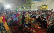 Grand Bathukamma celebrations at Visvesvaraya School