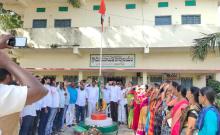  A fluttering three-moon flag -Inauguration of national flag in all government offices