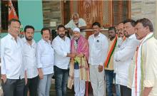 Tribute to District Congress President Sajid Khan who is going on Umrah Yatra