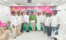  Leaders of Turkapalli Mandal honored Mother Dairy Chairman