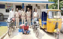 A man accused of theft was arrested Bikes and batteries worth two lakhs seized  .... ACP Raghu Chander