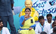 YS Sharmila Padayatra reached Kalvakurti